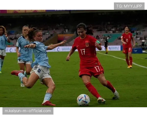 中国女足赛前备战强调定位球 高空优势或成对阵乌兹关键