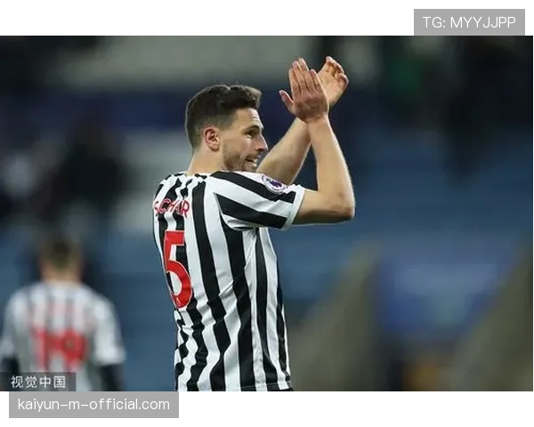 纽卡斯尔舍尔踝关节足部损伤 瑞士中卫短暂休赛期后回归